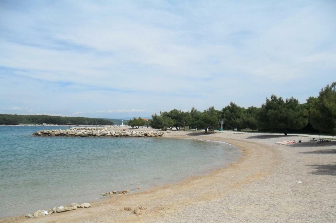 1-Bedroom Apartment With Loggia In Punat Island Krk Экстерьер фото